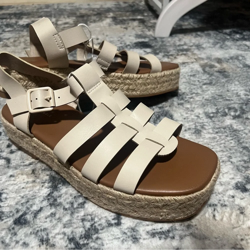 AE SHOES